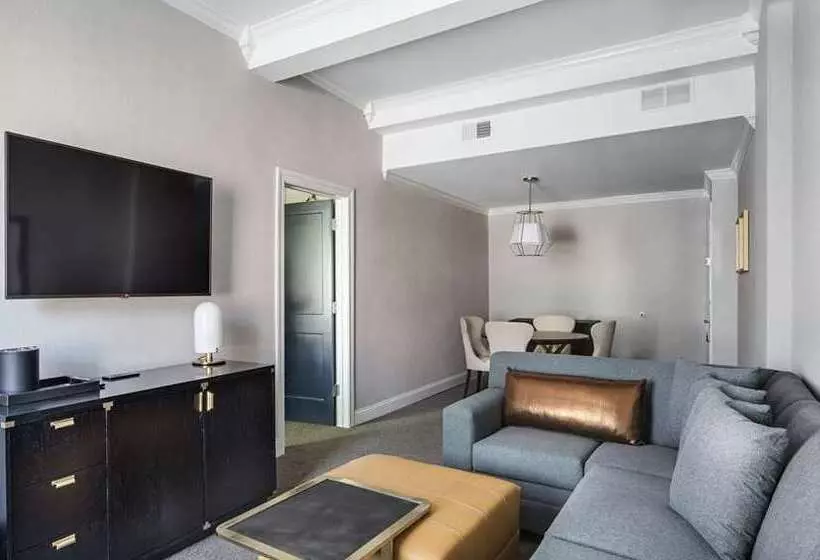 The Sire Hotel Lexington, Tapestry Collection By Hilton