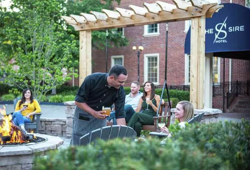 The Sire Hotel Lexington, Tapestry Collection By Hilton