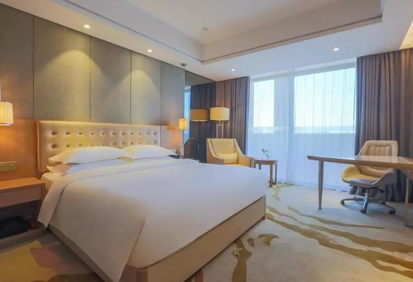 ホテル Excellence International