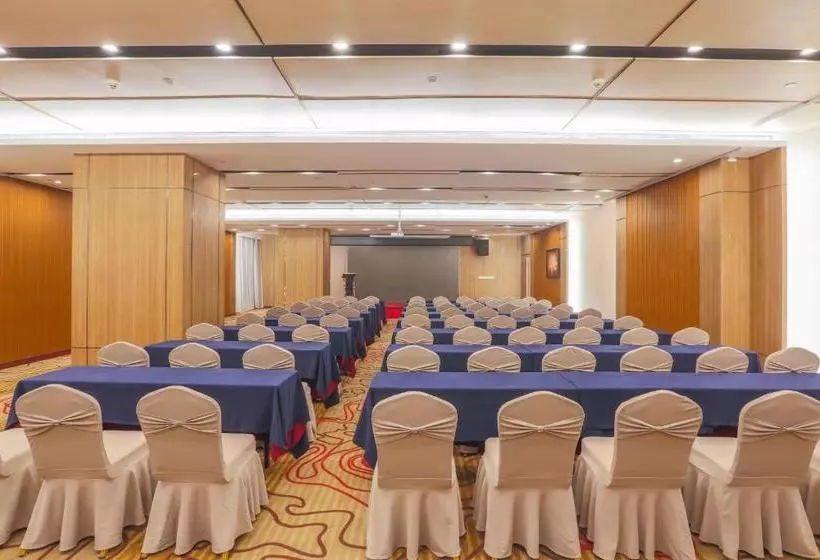 ホテル Excellence International