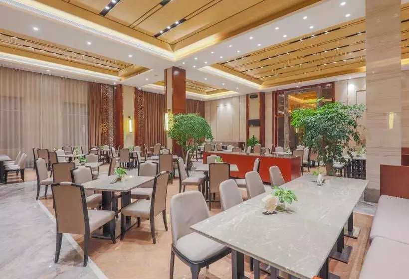 ホテル Excellence International