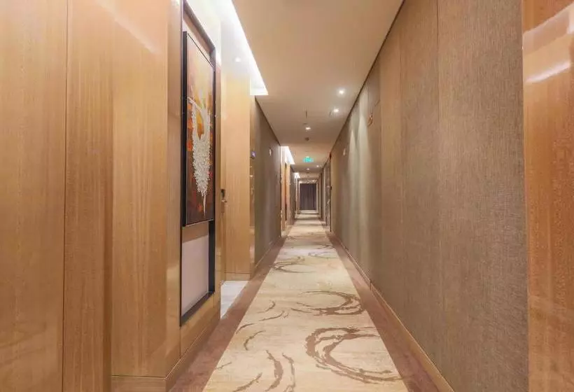 ホテル Excellence International