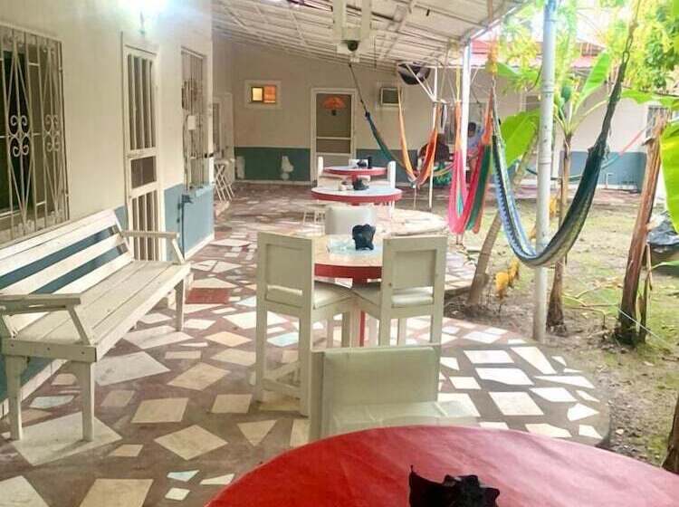 هتل Trinidad La Ceiba