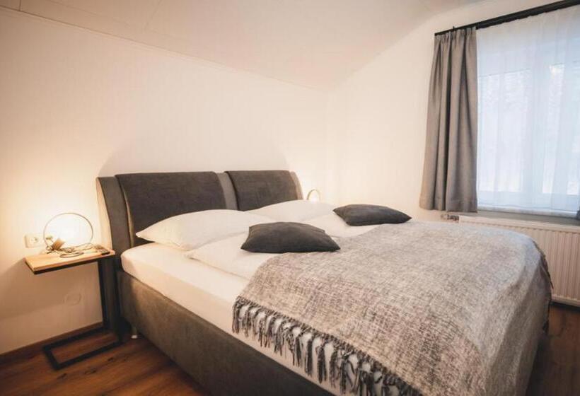 فندق صغير Haus österreich Familie Digruber