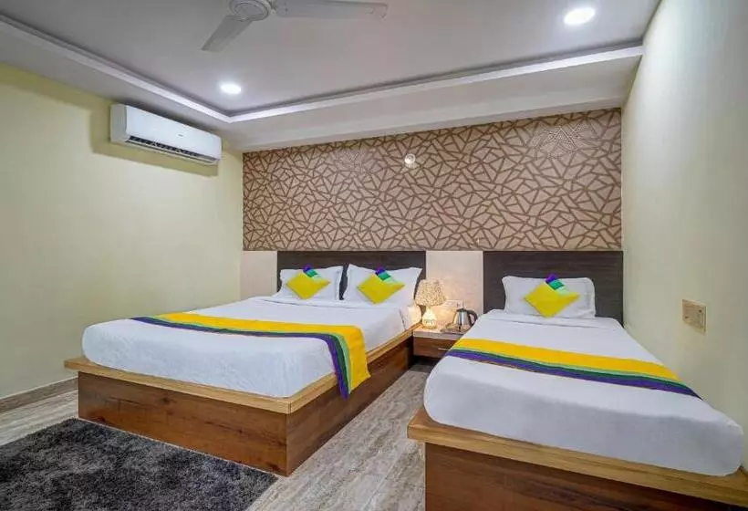 Itsy Hotels Galaxy Park