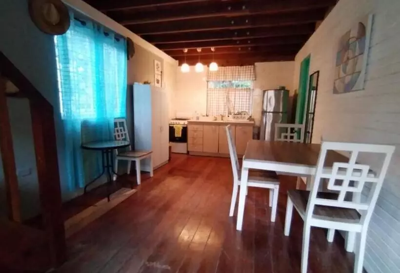 هتل Tierra Verde Bed And Breakfast