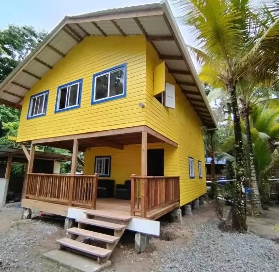 هتل Tierra Verde Bed And Breakfast