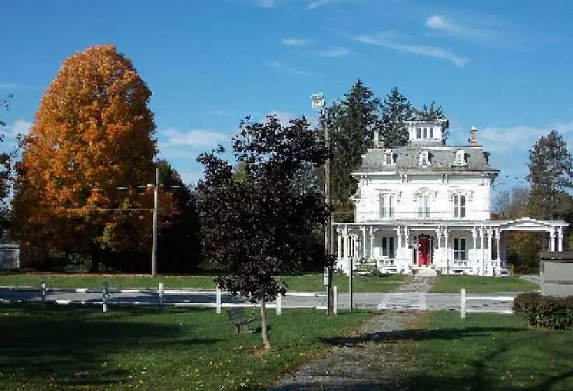 Aamiaismajoitus (B&B) Marble Mansion Inn