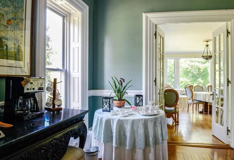 민박 Marble Mansion Inn