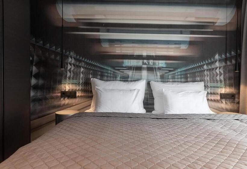 Going Triple A Apartments West