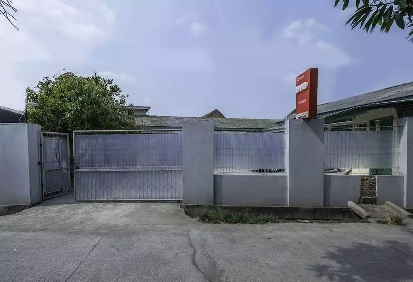 Hotel Oyo 1750 Lourdes