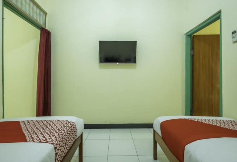 בית מלון כפרי Oyo 1750 Lourdes