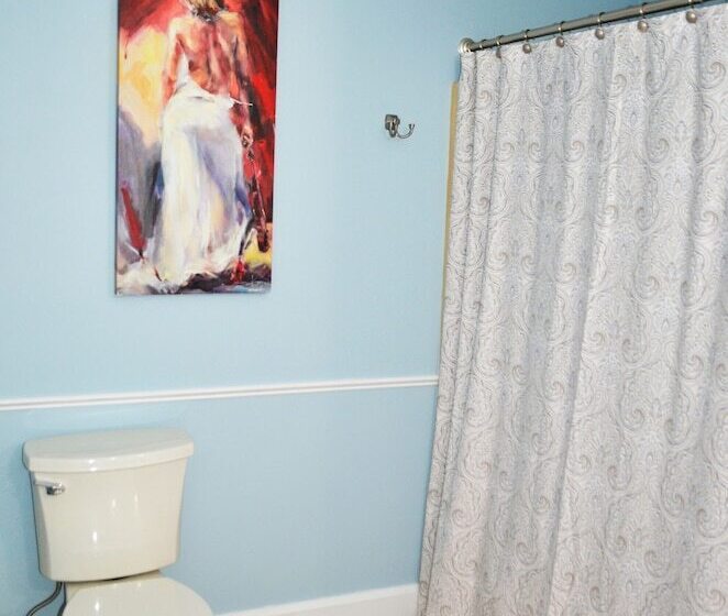 John Henry Bed & Breakfast