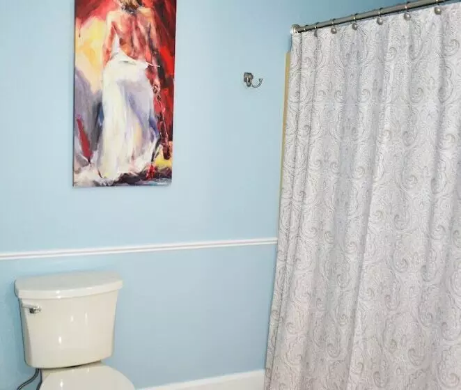 John Henry Bed & Breakfast