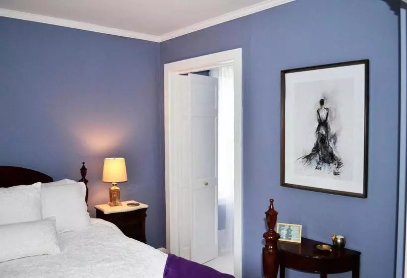 John Henry Bed & Breakfast