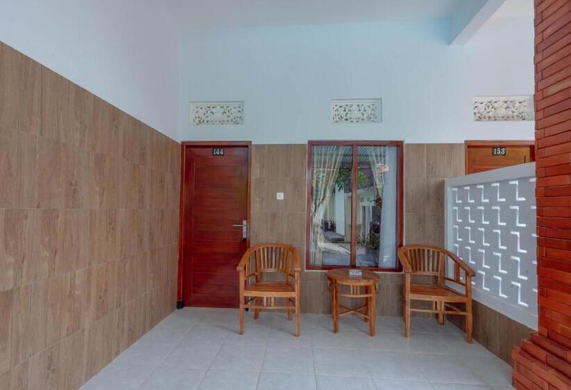 بنسيون Reddoorz Plus @ Singaraja