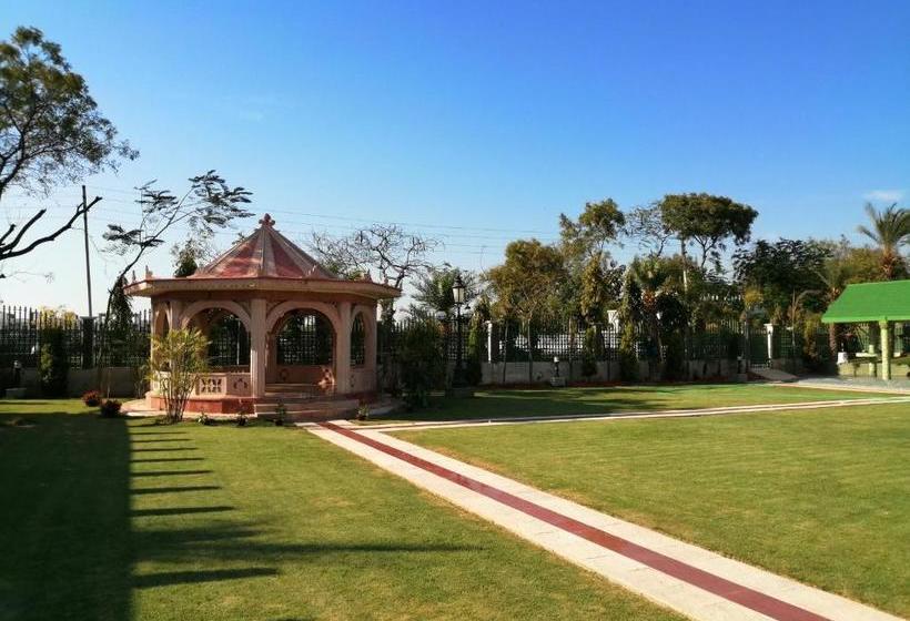 استراحتگاه Mann The Palm Retreat