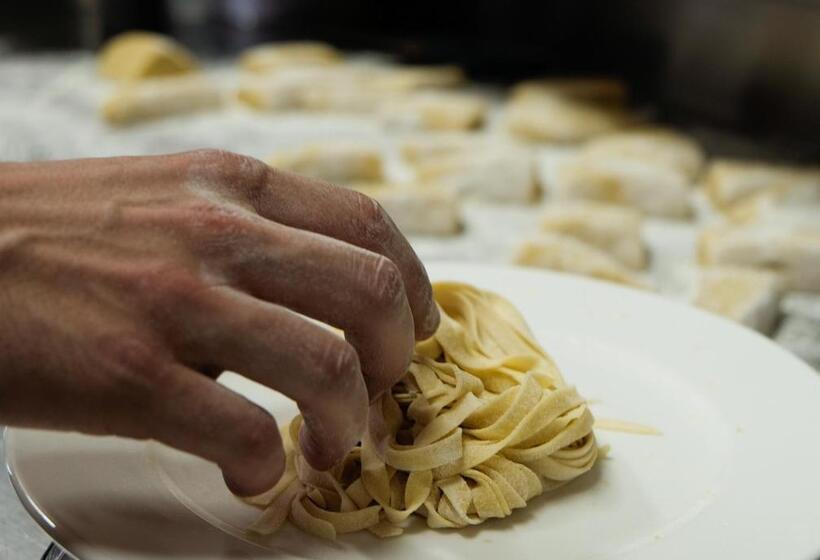 Общежитие Forte Di Machaby