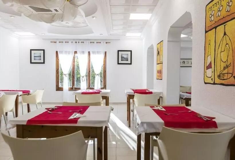Hostal Santi