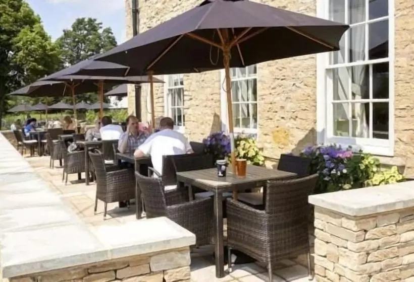 簡易ホテル The Evenlode