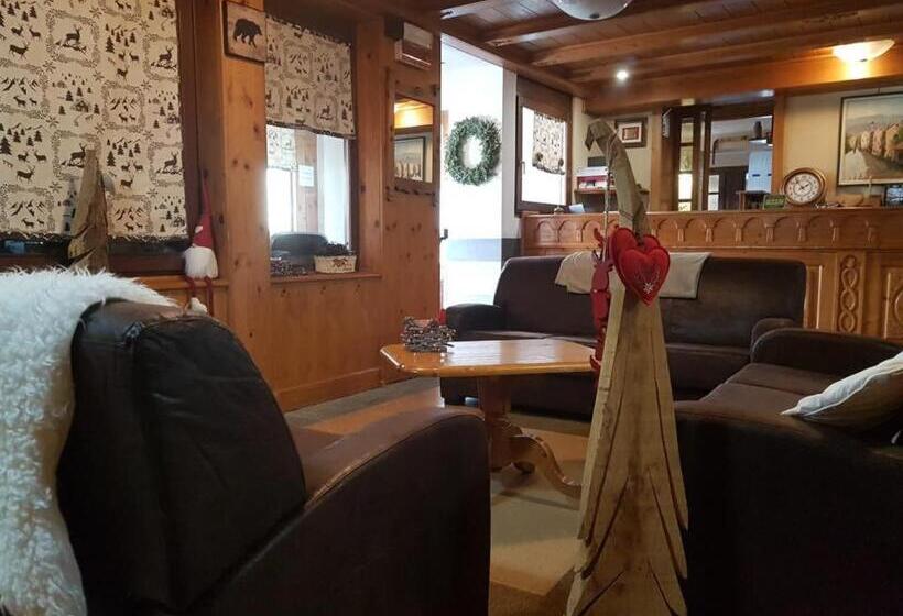 Отель Chalet Des Alpes