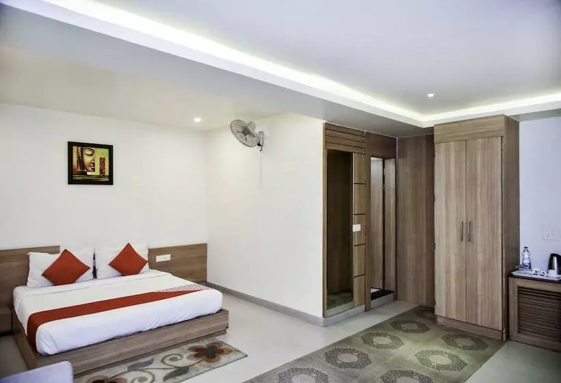 Hotelli City Square By Oyo Rooms
