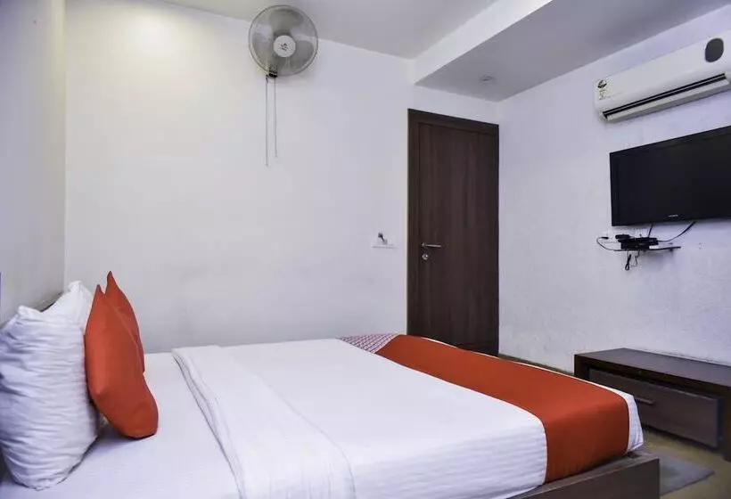 Hotelli City Square By Oyo Rooms