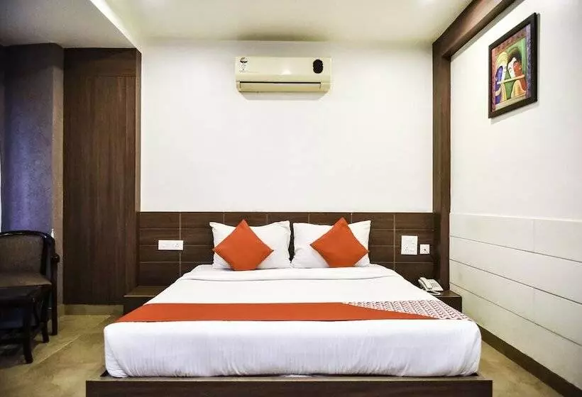 Hotelli City Square By Oyo Rooms