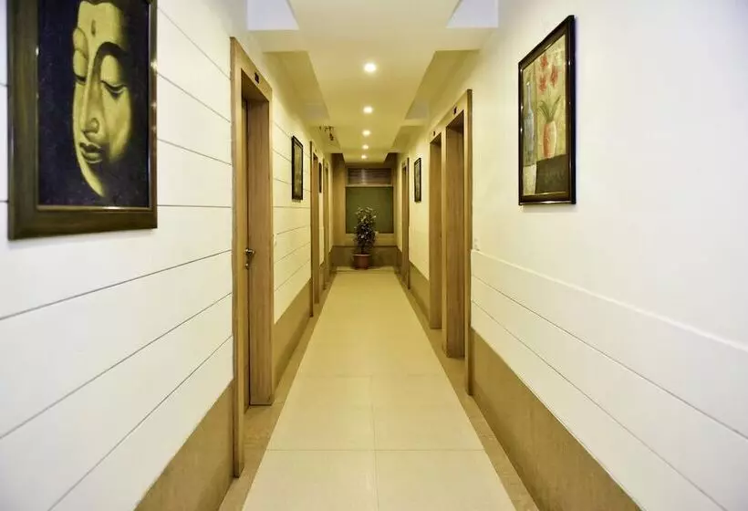 Hotelli City Square By Oyo Rooms
