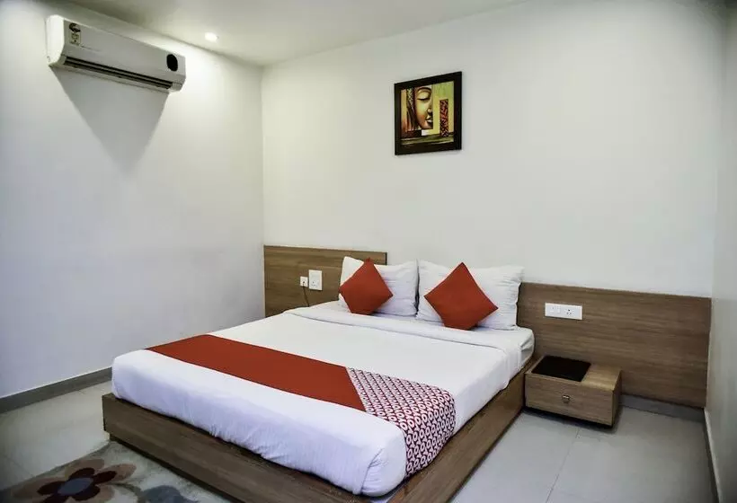 Hotelli City Square By Oyo Rooms