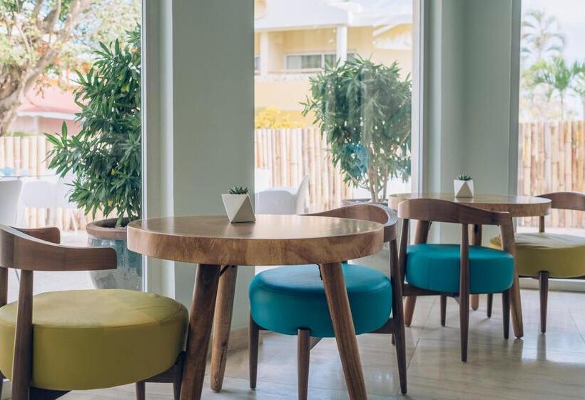 هتل Iberostar Selection Coral Bávaro