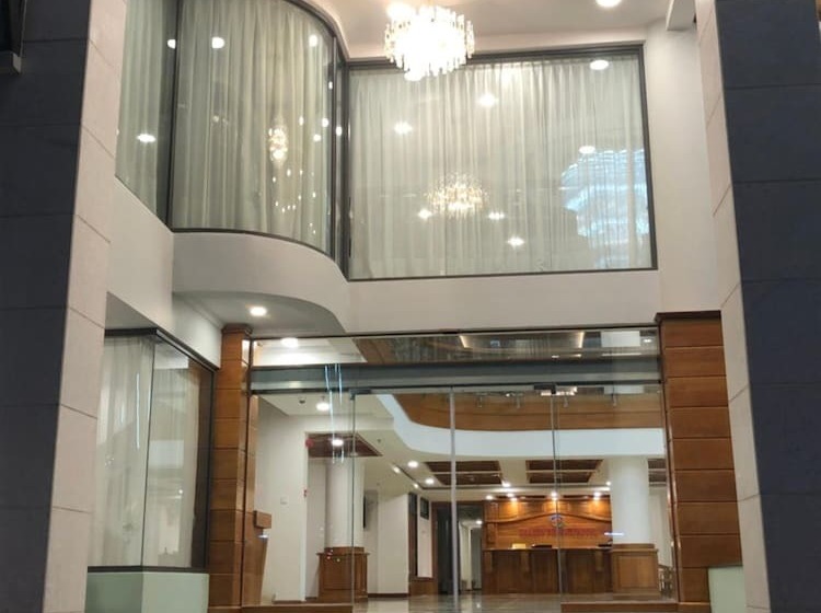 هتل Dragon Phoenix