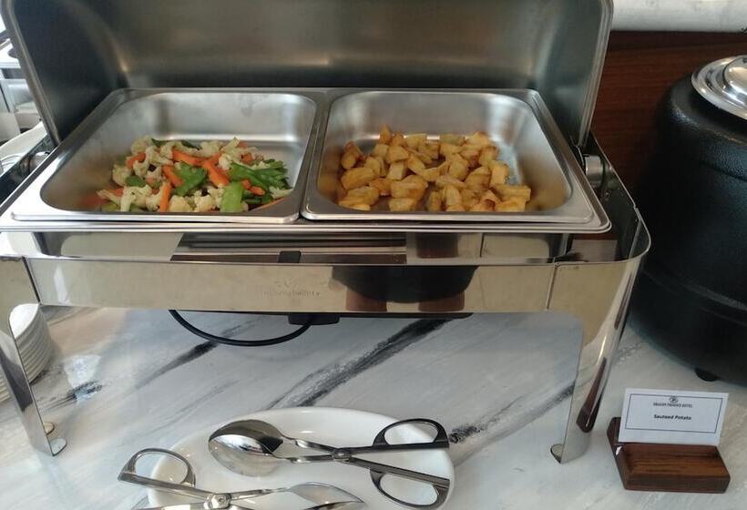 هتل Dragon Phoenix