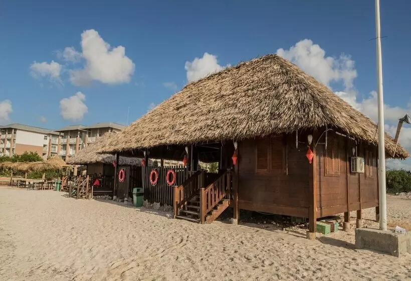 Hotelli Gran Muthu Imperial