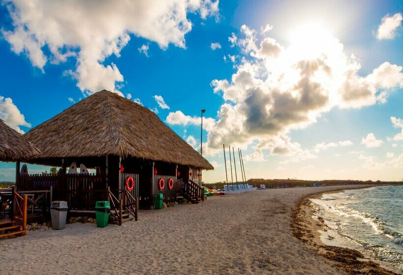 هتل Gran Muthu Imperial