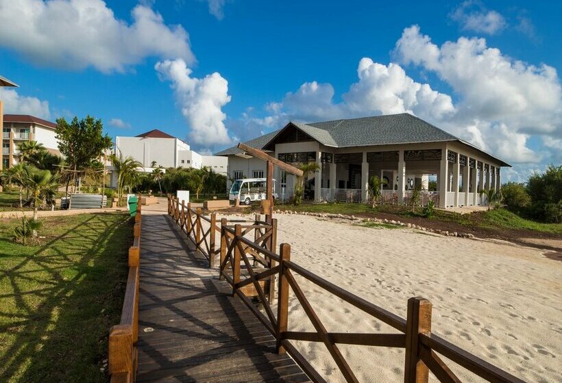 هتل Gran Muthu Imperial