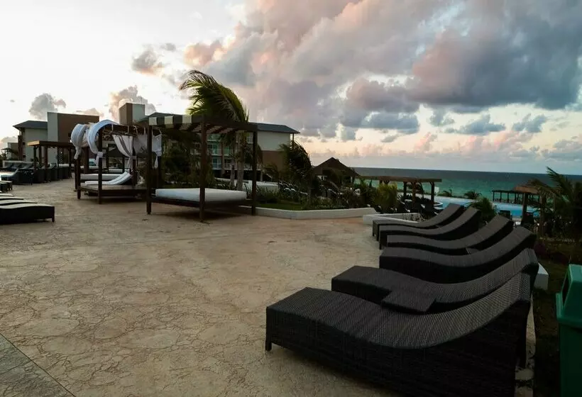 Hotelli Gran Muthu Imperial