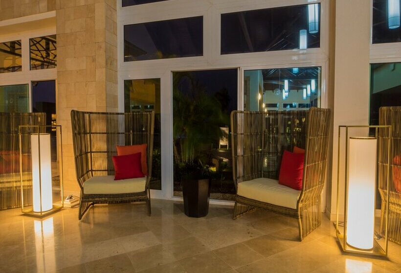 هتل Gran Muthu Imperial