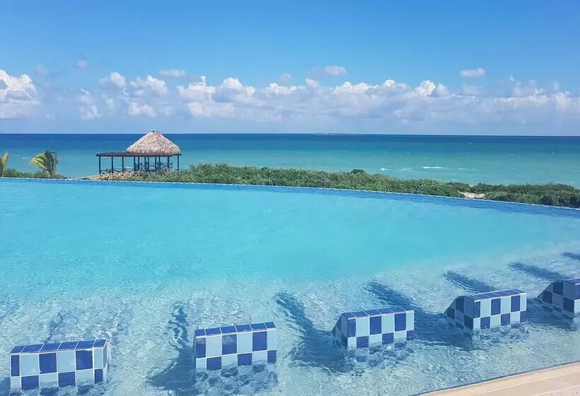 Hotelli Gran Muthu Imperial