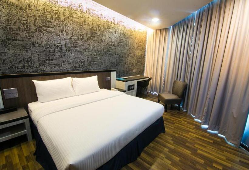 Indra Hotel   Boutique Suites