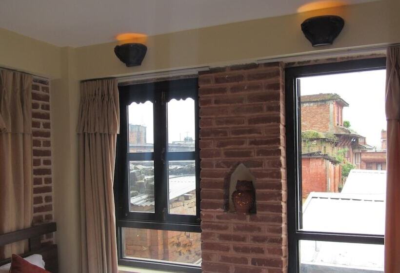 هتل Layaku Durbar