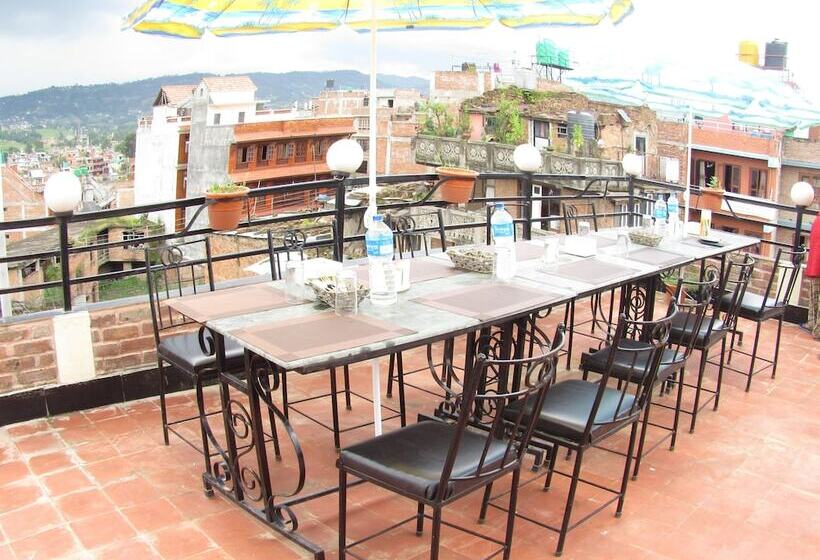 هتل Layaku Durbar