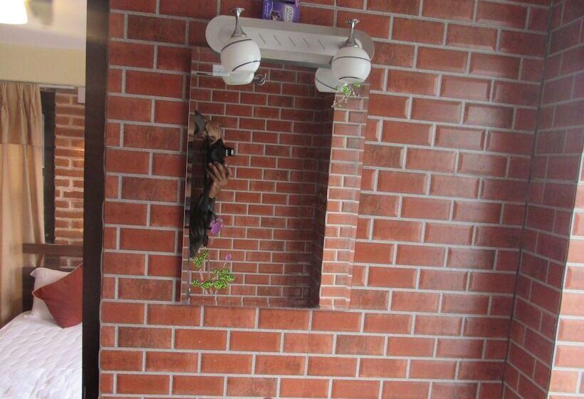 هتل Layaku Durbar