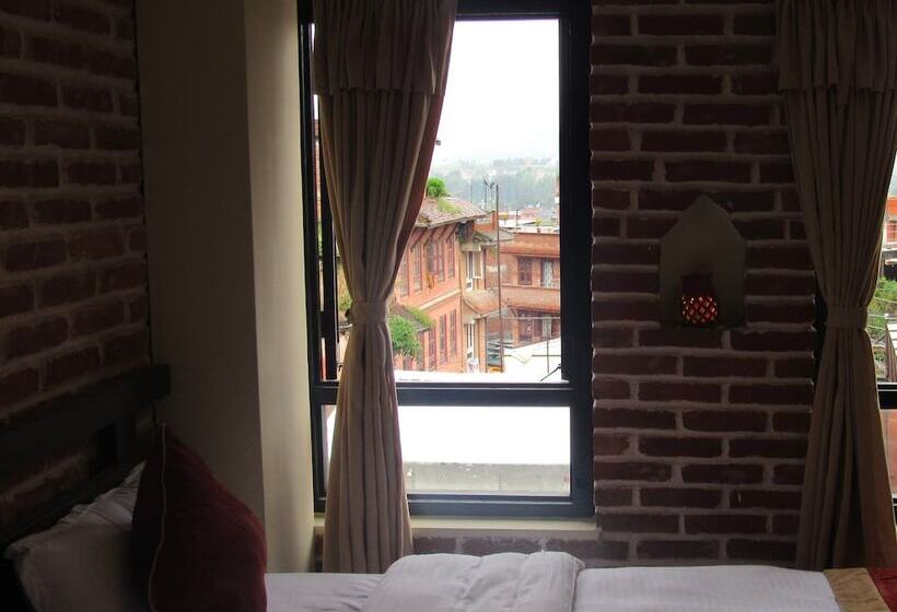 هتل Layaku Durbar