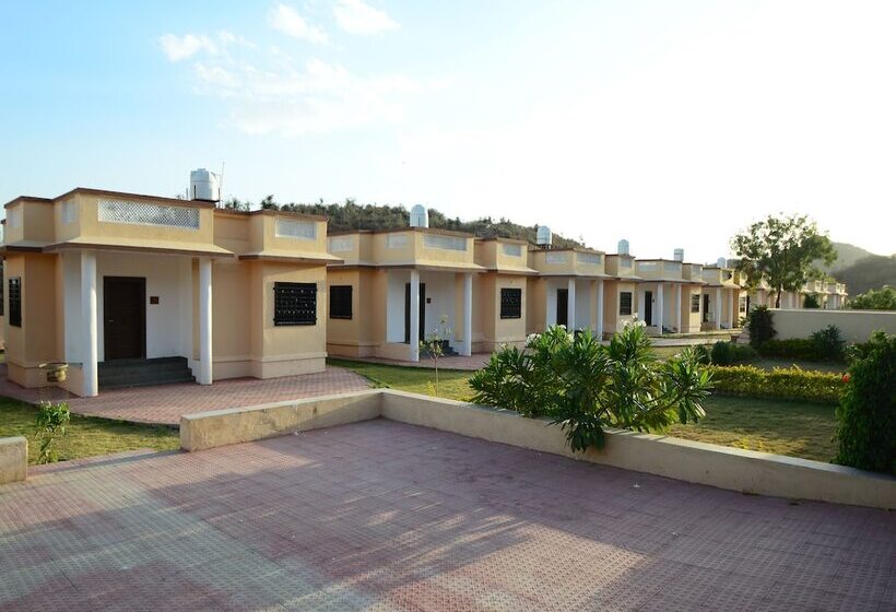 Hotel Nakoda Green Valley Resort By Shrigo S