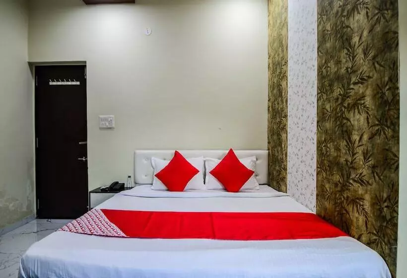 Hotelli Nakoda Green Valley Resort By Shrigo S