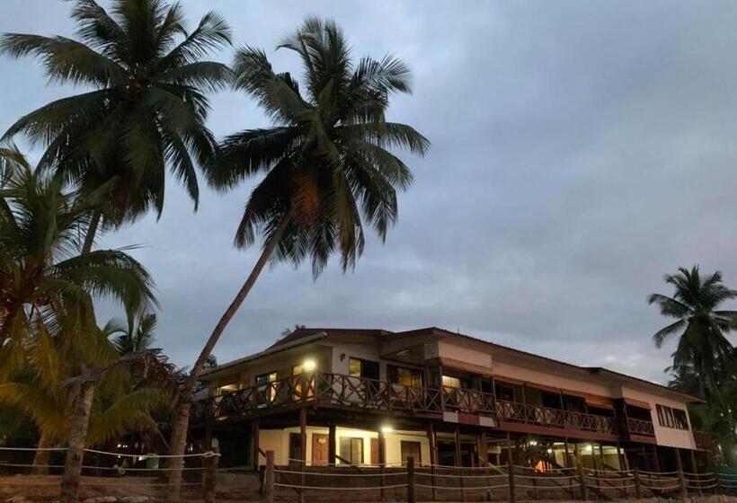 Otel Seaside Travellers Inn