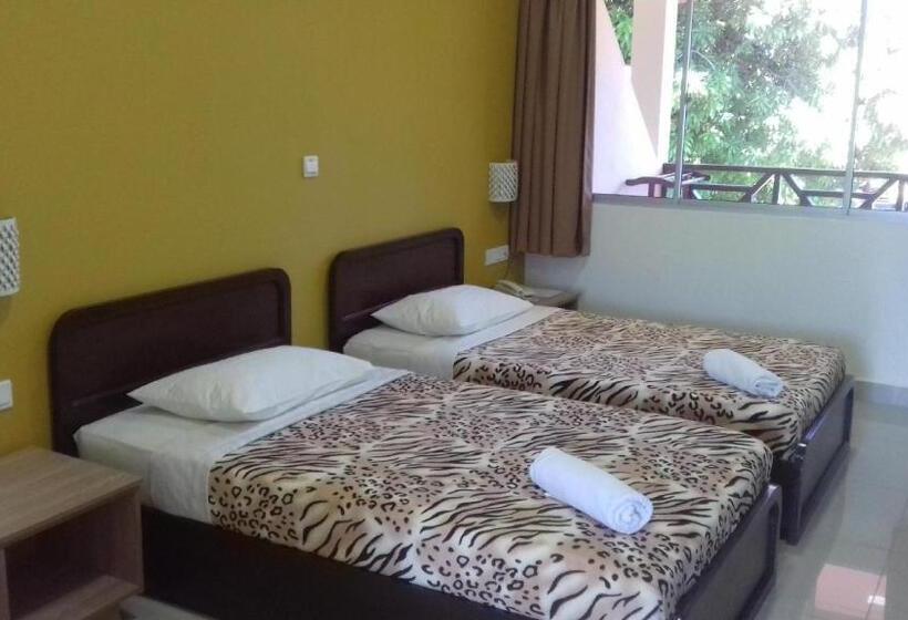 Otel Seaside Travellers Inn