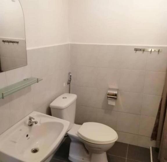 Otel Seaside Travellers Inn