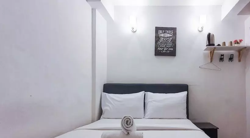 هتل Summer House Bed And Cafe